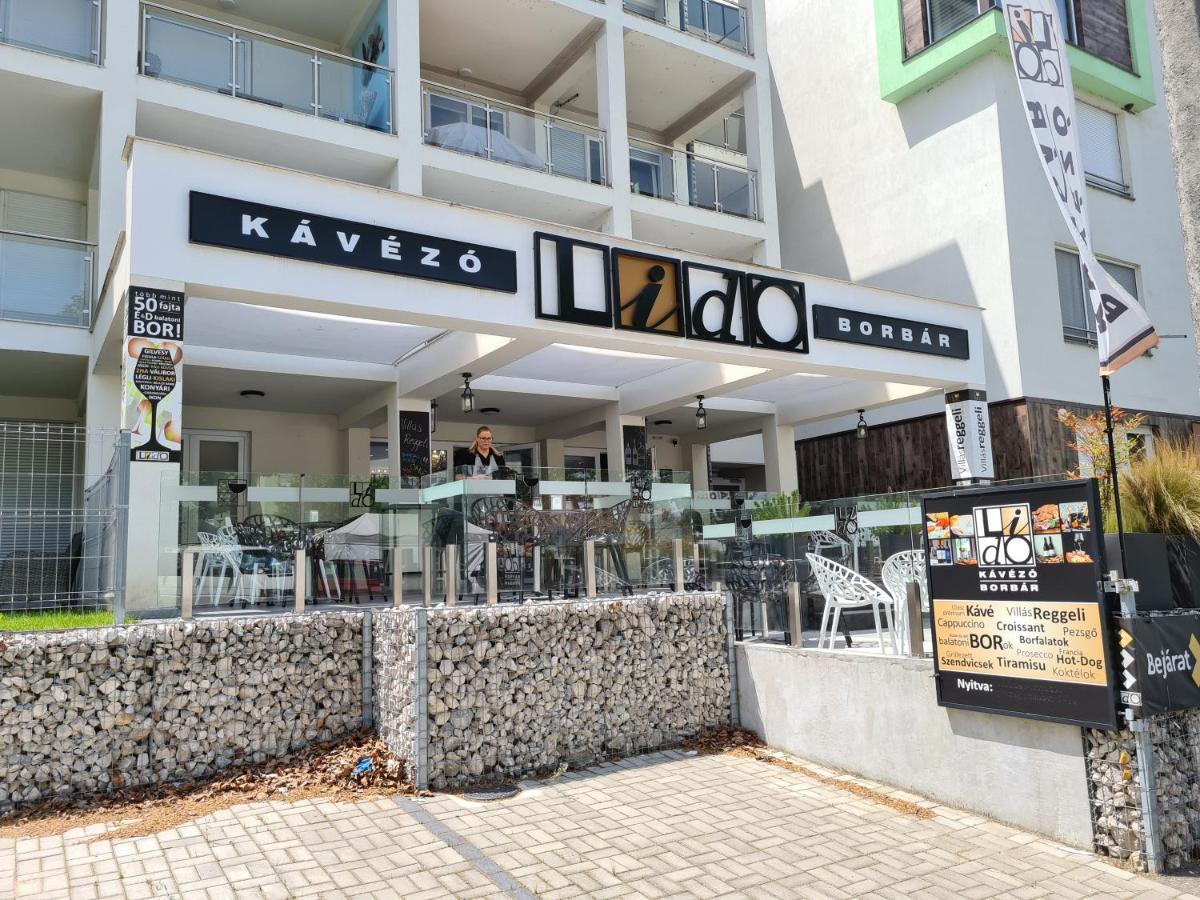 Lelle Riviera Apartment บาลาตอนแลลเล ภายนอก รูปภาพ