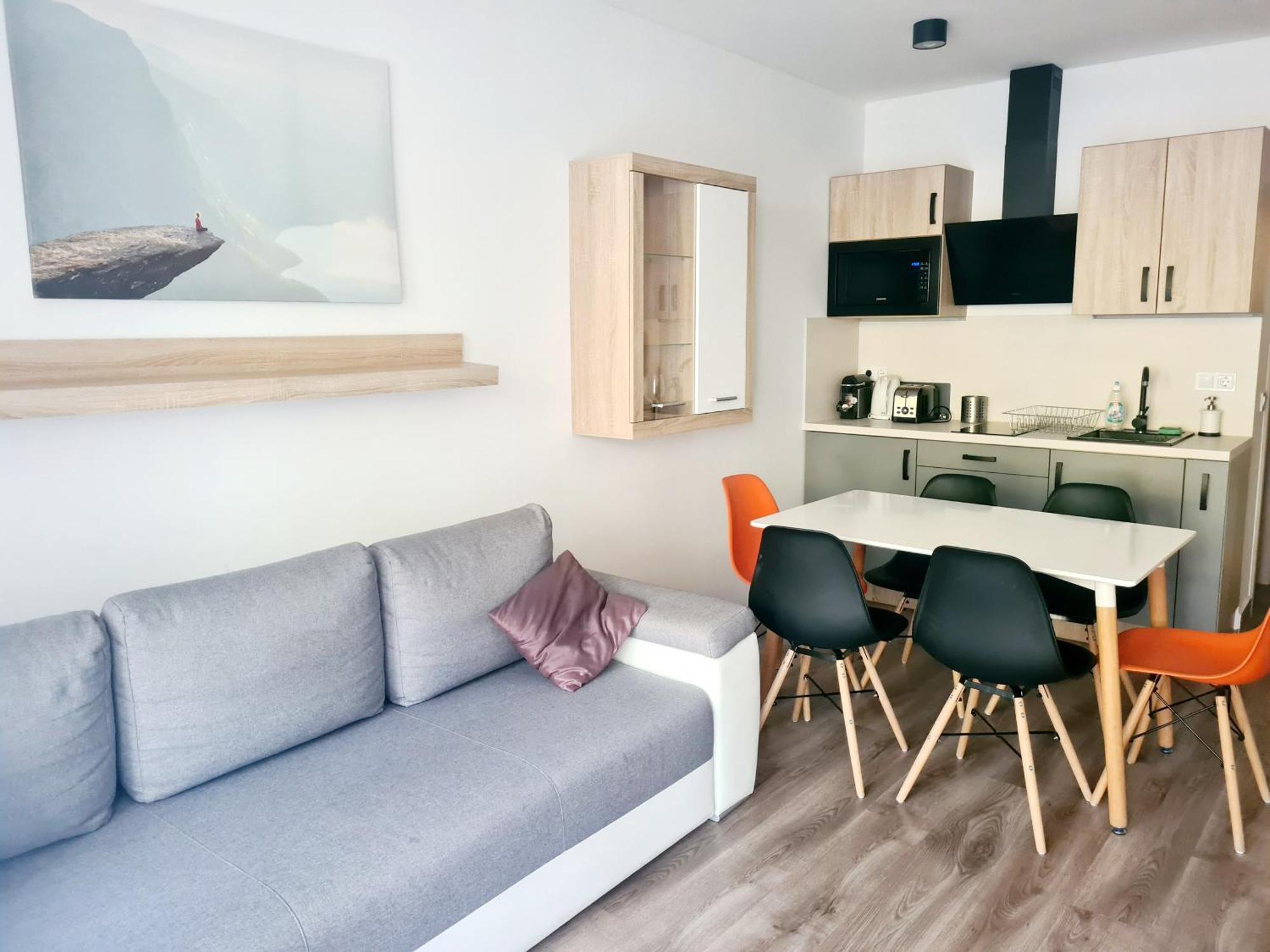 Lelle Riviera Apartment บาลาตอนแลลเล ภายนอก รูปภาพ