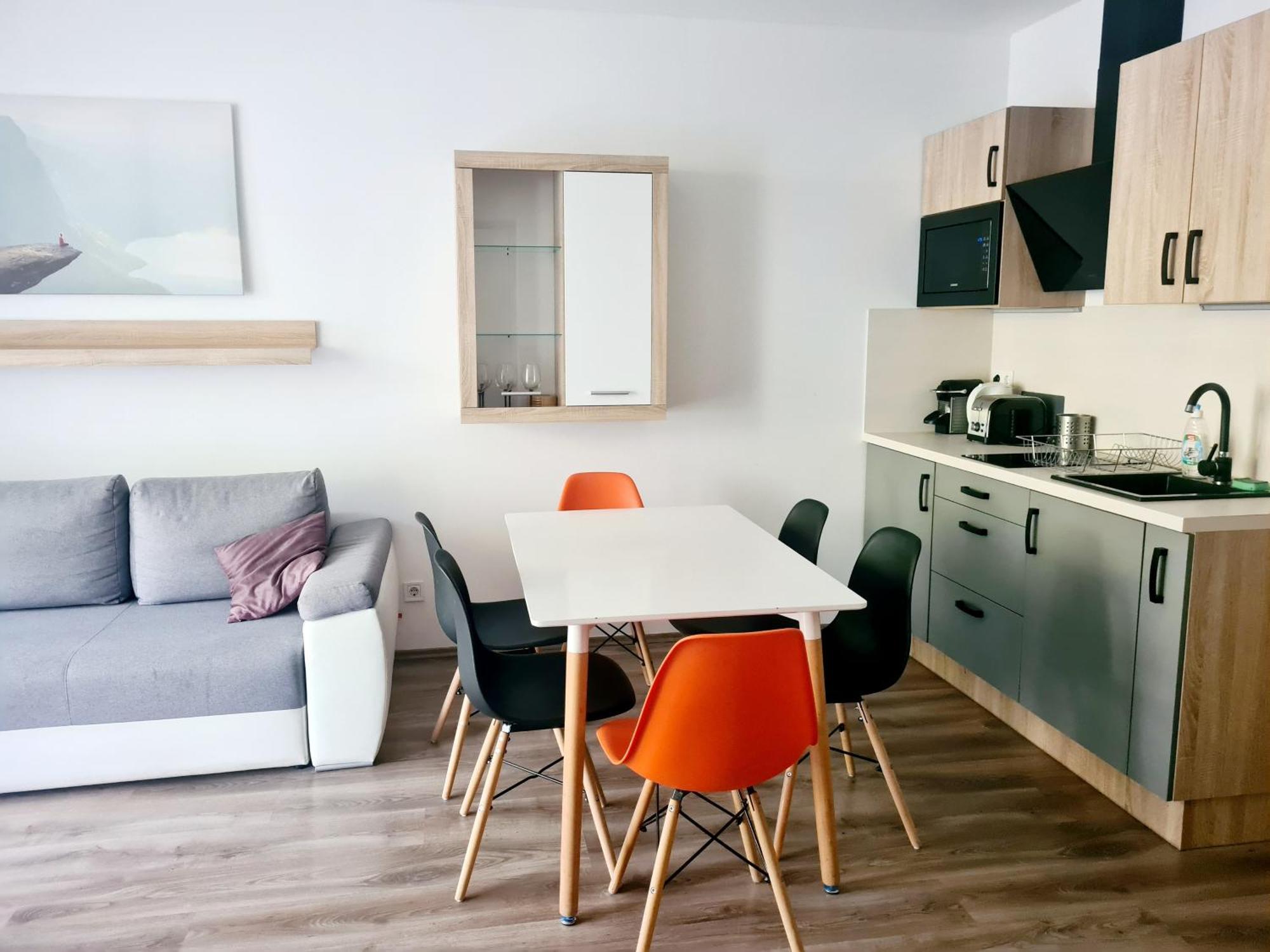 Lelle Riviera Apartment บาลาตอนแลลเล ภายนอก รูปภาพ